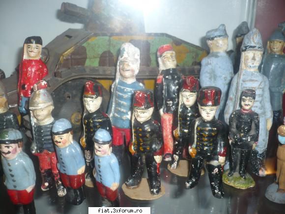 Jucarii Tabla sau Plastic (RO, DDR, USSR, Japonia, China) - cumpar soldatei vechi, stare - Classic corner