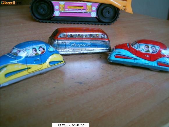 Jucarii Tabla sau Plastic (RO, DDR, USSR, Japonia, China) - La autobuz mecanismul nu - Classic corner