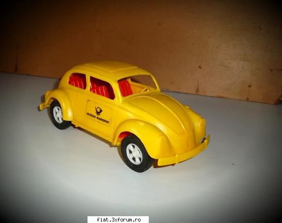 Jucarii Tabla sau Plastic (RO, DDR, USSR, Japonia, China) - VW broscuta Posta Germana - Classic corner