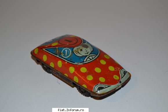 Jucarii Tabla sau Plastic (RO, DDR, USSR, Japonia, China) - Poza 1 Pret: 15 lei - Classic corner