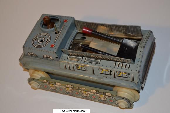 Jucarii Tabla sau Plastic (RO, DDR, USSR, Japonia, China) - colt444 - Classic corner