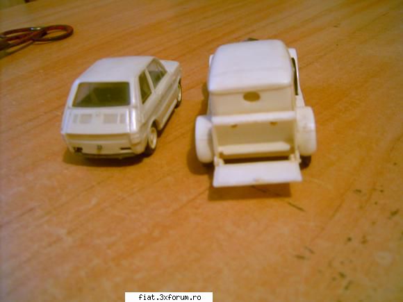 Jucarii Tabla sau Plastic (RO, DDR, USSR, Japonia, China) - Daca este cineva interesat sau - Classic corner
