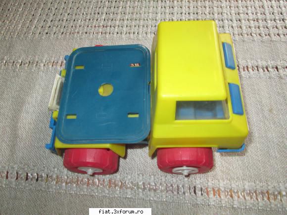 Jucarii Tabla sau Plastic (RO, DDR, USSR, Japonia, China) - A parcat recent la mine..nu este - Classic corner