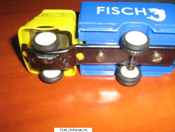 Jucarii Tabla sau Plastic (RO, DDR, USSR, Japonia, China) - 1robert - Classic corner