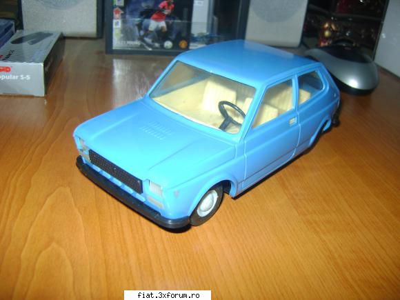 Jucarii Tabla sau Plastic (RO, DDR, USSR, Japonia, China) - FIAT127 ===== Vandut====== - Classic corner