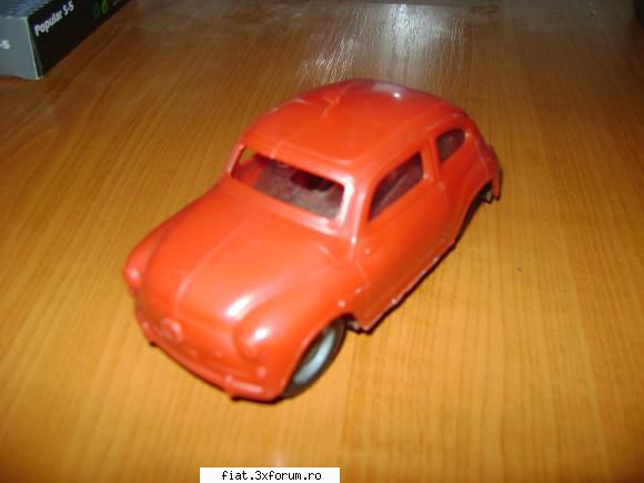 Jucarii Tabla sau Plastic (RO, DDR, USSR, Japonia, China) - de vanzare masinuta 30 ron - Classic corner