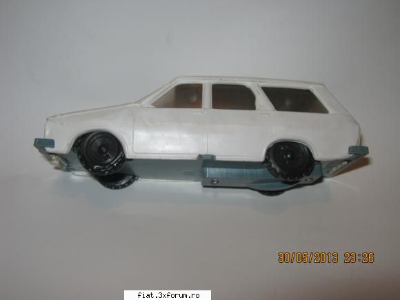 Jucarii Tabla sau Plastic (RO, DDR, USSR, Japonia, China) - Dacia 1300 Combi -250 lei , sau - Classic corner