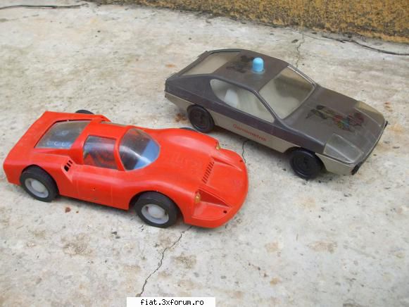 Jucarii Tabla sau Plastic (RO, DDR, USSR, Japonia, China) - 2 masinute romanesti AMT si MG - Classic corner