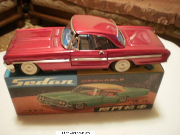 Jucarii Tabla sau Plastic (RO, DDR, USSR, Japonia, China) - Sedan openable cu cutia - Classic corner