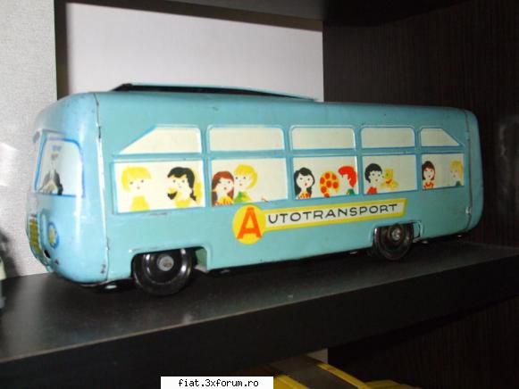 Jucarii Tabla sau Plastic (RO, DDR, USSR, Japonia, China) - autobus romanesc - 400 lei - Classic corner