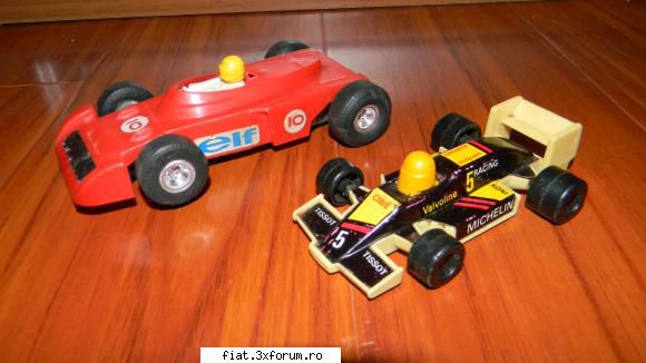 Jucarii Tabla sau Plastic (RO, DDR, USSR, Japonia, China) - lot 2 masinute 45 lei! - Classic corner