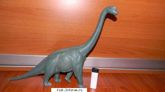 Jucarii Tabla sau Plastic (RO, DDR, USSR, Japonia, China) - BRACHIOSAURUS 50 lei ! - Classic corner