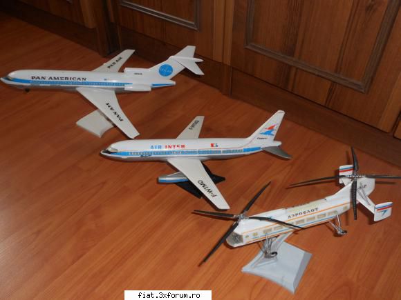Jucarii Tabla sau Plastic (RO, DDR, USSR, Japonia, China) - Machete Avioane vechi din - Classic corner