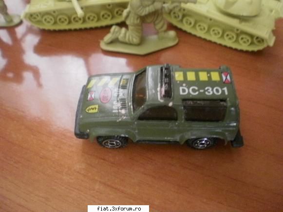 Jucarii Tabla sau Plastic (RO, DDR, USSR, Japonia, China) - Gip militar 5 ron - Classic corner