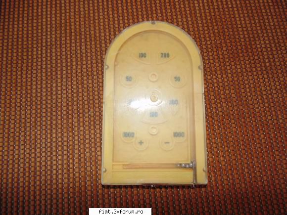 Jucarii Tabla sau Plastic (RO, DDR, USSR, Japonia, China) - Pinball strain - VANDUT - Classic corner