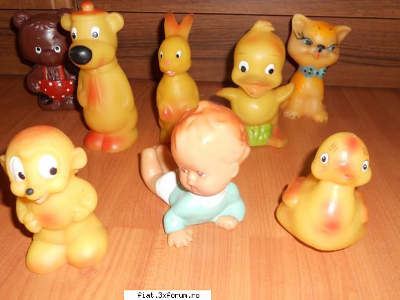 Jucarii Tabla sau Plastic (RO, DDR, USSR, Japonia, China) - LOT JUCARII ARADEANCA. Jucariile - Classic corner
