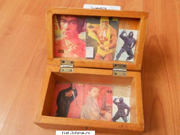 Jucarii Tabla sau Plastic (RO, DDR, USSR, Japonia, China) - NU ESTE DE VANZARE! Cutiuţa - Classic corner