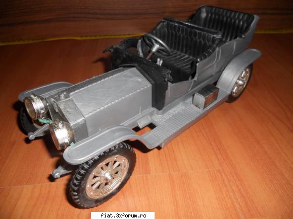 Jucarii Tabla sau Plastic (RO, DDR, USSR, Japonia, China) - Macheta de plastic ROLLS ROYCE - Classic corner