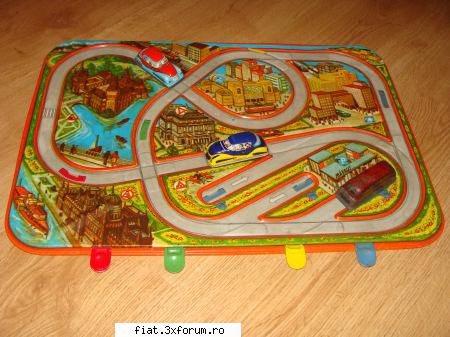 Jucarii Tabla sau Plastic (RO, DDR, USSR, Japonia, China) - Pret:140 lei VANDUT! - Classic corner