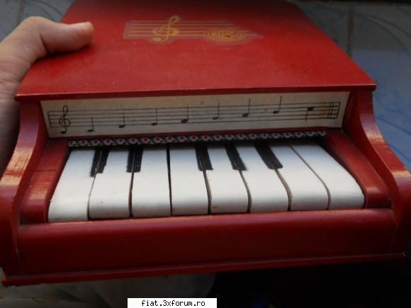Jucarii Tabla sau Plastic (RO, DDR, USSR, Japonia, China) - 1. Pian Romanesc din lemn,Anul - Classic corner