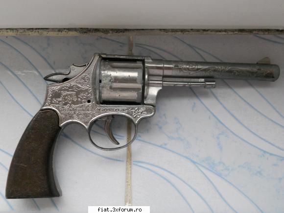 Jucarii Tabla sau Plastic (RO, DDR, USSR, Japonia, China) - Pistol GONHER cu capse metalic - Classic corner