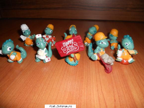 Jucarii Tabla sau Plastic (RO, DDR, USSR, Japonia, China) - SURPRIZE KINDER - DAPSY DINOS - Classic corner