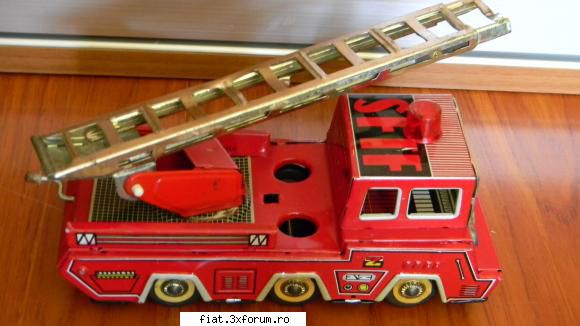 Jucarii Tabla sau Plastic (RO, DDR, USSR, Japonia, China) - TORO - Classic corner