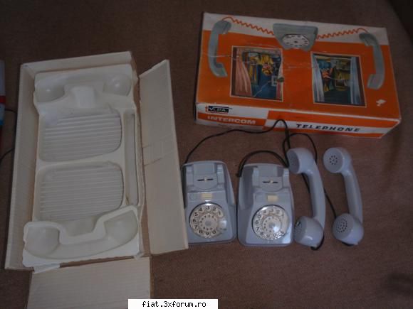 Jucarii Tabla sau Plastic (RO, DDR, USSR, Japonia, China) - telefoane intercomunicatie, joc - Classic corner