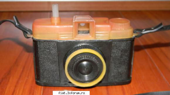 Jucarii Tabla sau Plastic (RO, DDR, USSR, Japonia, China) - aparat foto cu apa perioada - Classic corner