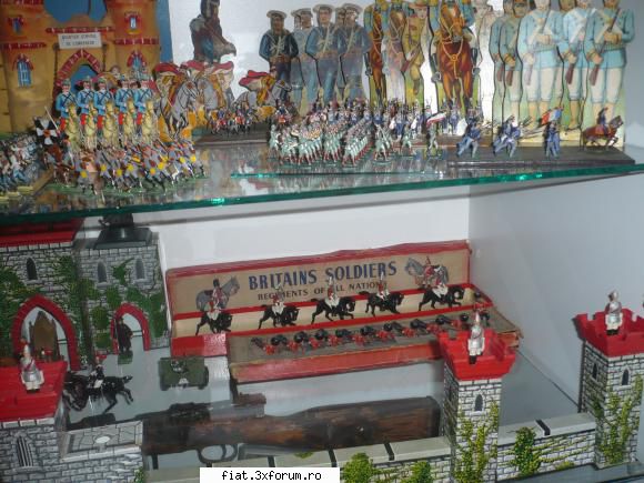 Jucarii Tabla sau Plastic (RO, DDR, USSR, Japonia, China) - Arthur - Classic corner