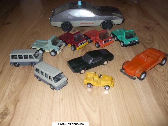 Jucarii Tabla sau Plastic (RO, DDR, USSR, Japonia, China) - alex-mun - Classic corner