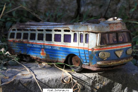 Jucarii Tabla sau Plastic (RO, DDR, USSR, Japonia, China) - autobuz ont carpati cu geamuri - Classic corner