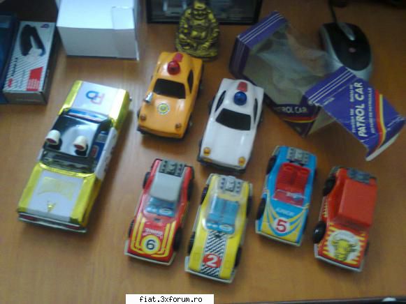 Jucarii Tabla sau Plastic (RO, DDR, USSR, Japonia, China) - De vanzare cele 4 buc junior - Classic corner
