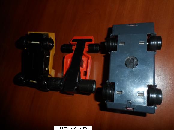 Jucarii Tabla sau Plastic (RO, DDR, USSR, Japonia, China) - 1robert - Classic corner