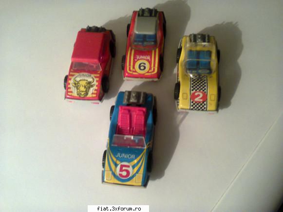 Jucarii Tabla sau Plastic (RO, DDR, USSR, Japonia, China) - De vanzare 4 buc masinuti junior - Classic corner