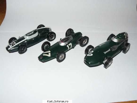 Jucarii Tabla sau Plastic (RO, DDR, USSR, Japonia, China) - Formula 1--100 ron setul - Classic corner