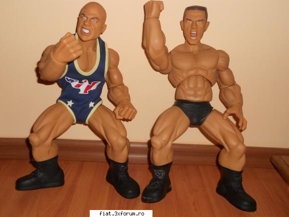 Jucarii Tabla sau Plastic (RO, DDR, USSR, Japonia, China) - Figurine WRESTLING. Dimensiuni - Classic corner