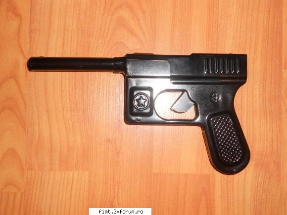 Jucarii Tabla sau Plastic (RO, DDR, USSR, Japonia, China) - Un frumos Pistol Rusesc de - Classic corner
