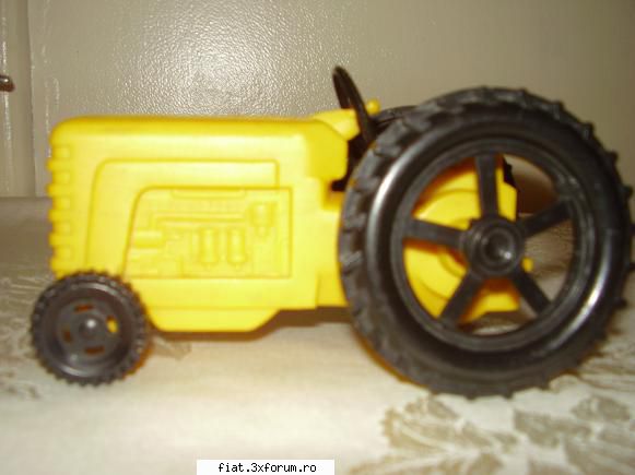 Jucarii Tabla sau Plastic (RO, DDR, USSR, Japonia, China) - tractoras romanesc - Classic corner