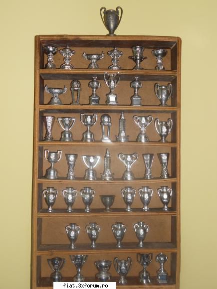 Jucarii Tabla sau Plastic (RO, DDR, USSR, Japonia, China) - Pasiunea fotbal :) Mini Trofee - Classic corner