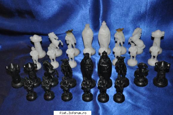Jucarii Tabla sau Plastic (RO, DDR, USSR, Japonia, China) - Cineva interesat de un set de - Classic corner