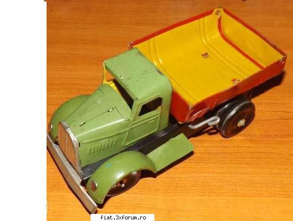 Jucarii Tabla sau Plastic (RO, DDR, USSR, Japonia, China) - CUMPAR ...daca are cineva de - Classic corner