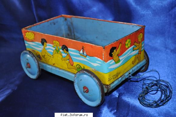 Jucarii Tabla sau Plastic (RO, DDR, USSR, Japonia, China) - DE VANZARE! Remorca pentru nisip - Classic corner