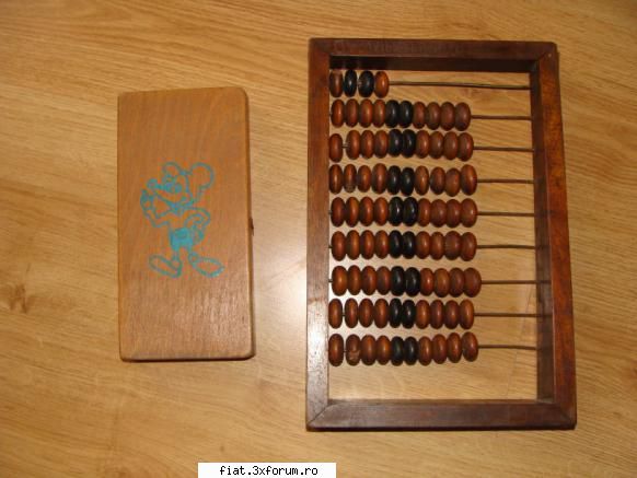 Jucarii Tabla sau Plastic (RO, DDR, USSR, Japonia, China) - Pret:50 lei ambele - Classic corner