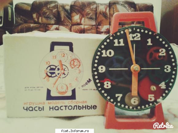 Jucarii Tabla sau Plastic (RO, DDR, USSR, Japonia, China) - ceas rusesc cu rotite pret 100 - Classic corner