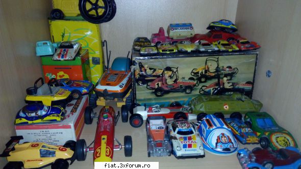 Jucarii Tabla sau Plastic (RO, DDR, USSR, Japonia, China) - Mă interesează - Classic corner