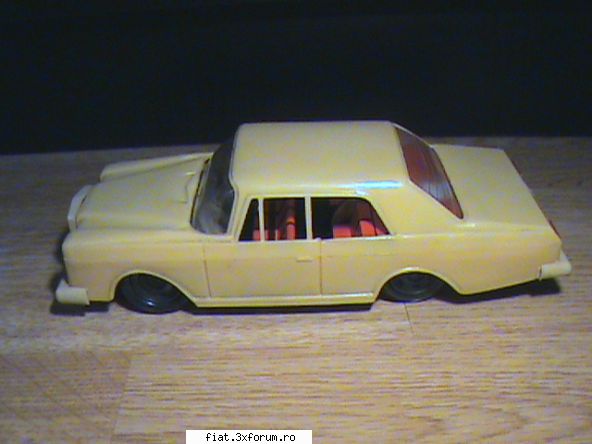 Jucarii Tabla sau Plastic (RO, DDR, USSR, Japonia, China) - Jucarie romaneasca Mercedes - Classic corner