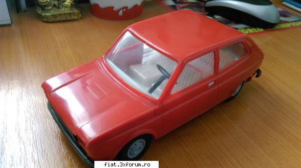 Jucarii Tabla sau Plastic (RO, DDR, USSR, Japonia, China) - De vanzare FIAT lungime 18 cm - Classic corner
