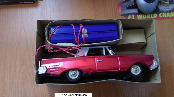 Jucarii Tabla sau Plastic (RO, DDR, USSR, Japonia, China) - De vanzare masinuta cu - Classic corner