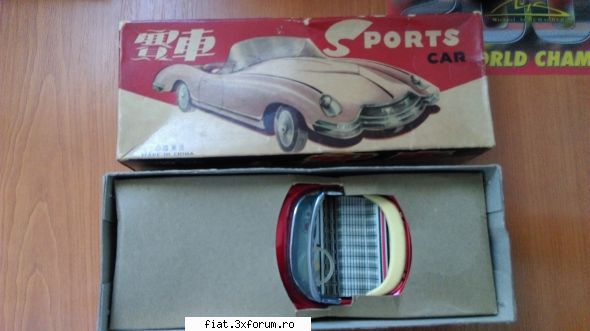 Jucarii Tabla sau Plastic (RO, DDR, USSR, Japonia, China) - De vanzare masinuta SPORTS CAR - Classic corner